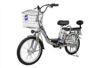 Elektriskie velosipēdi ar droseles un pedāļa palīgierīci